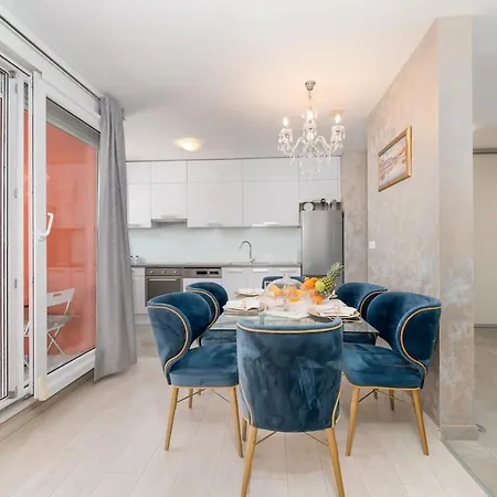 Apartament The Velvet Skyline *