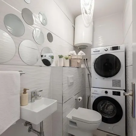 The Velvet Skyline * Сплит